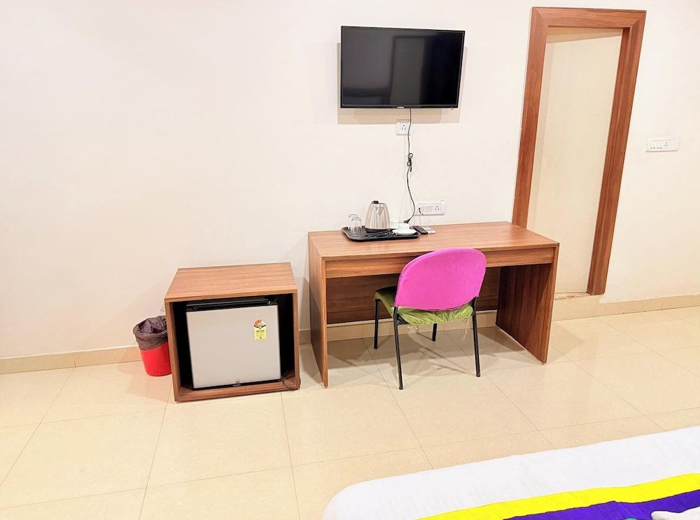 PARADISE PREMIUM Deluxe Double Room 24