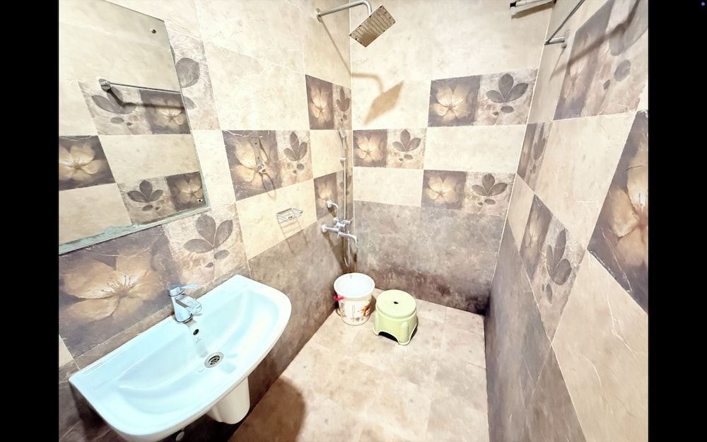 PARADISE PREMIUM Deluxe Double Room 22