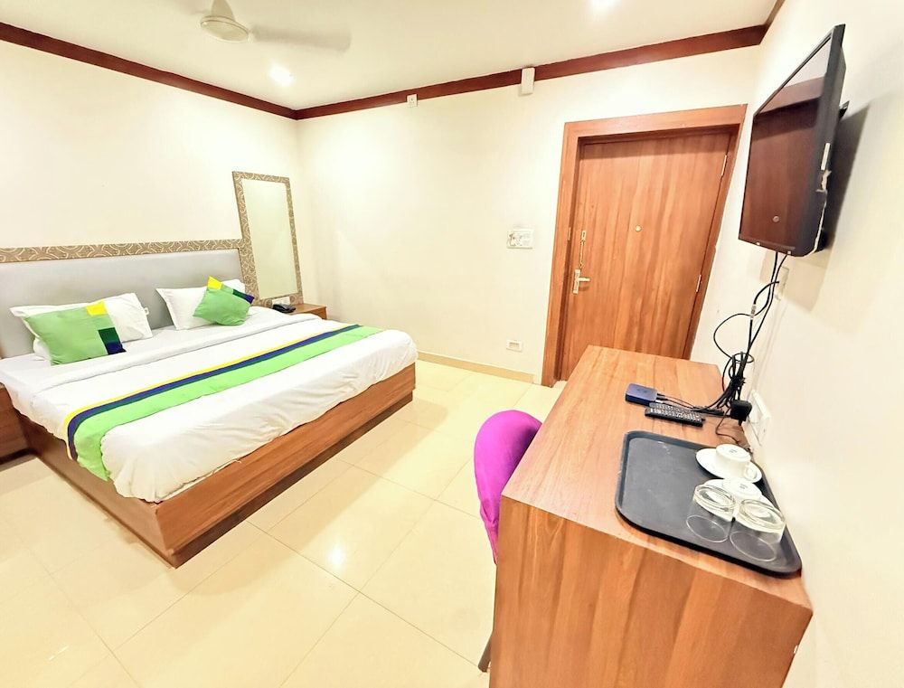 PARADISE PREMIUM Deluxe Double Room 16