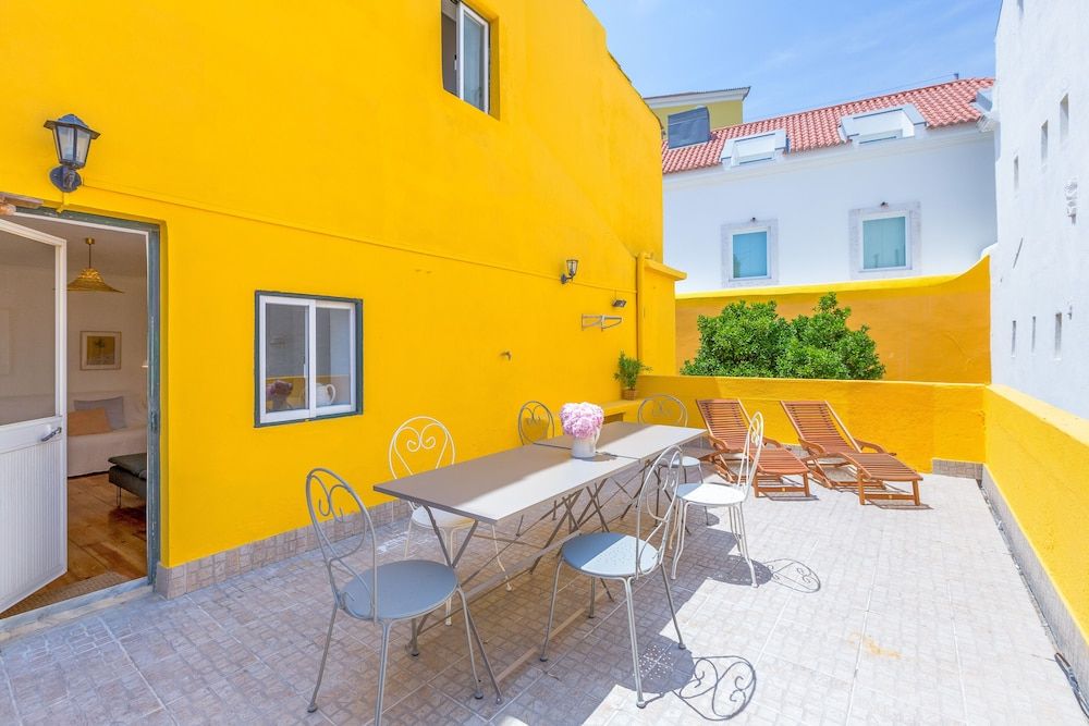 Alfama, Bright Spacious W/ Terrace Apartment, By TimeCooler Apartment, 3 Bedrooms 48