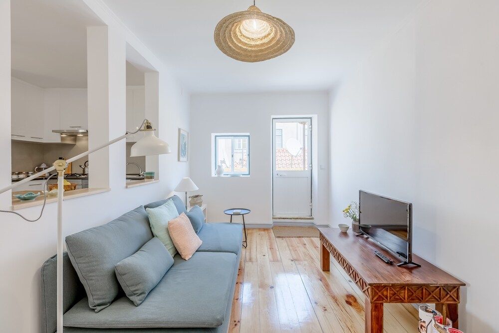 Alfama, Bright Spacious W/ Terrace Apartment, By TimeCooler Apartment, 3 Bedrooms 36