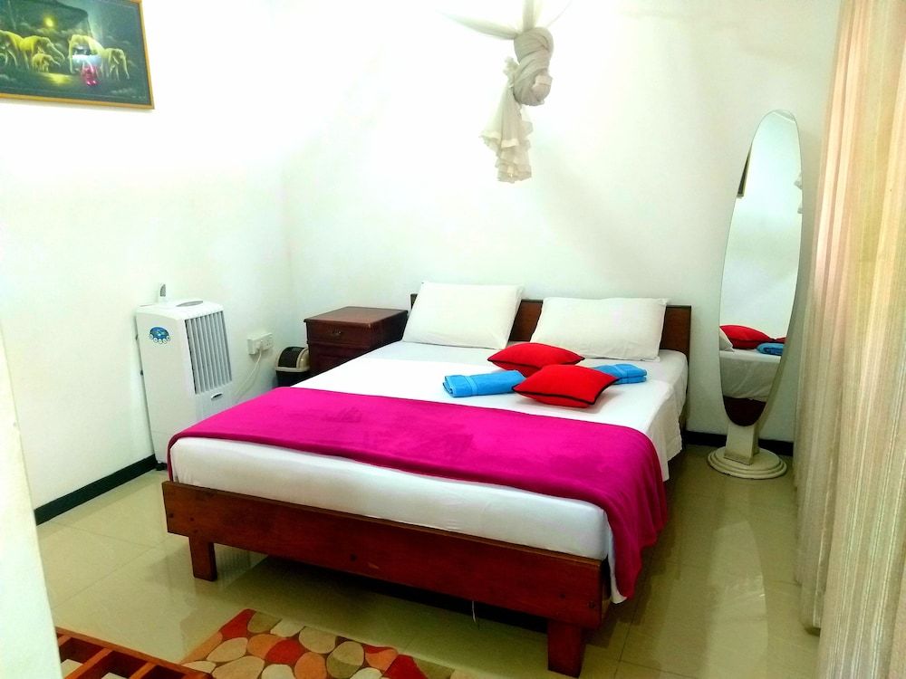 undefined 59B Rest Inn Ella 2