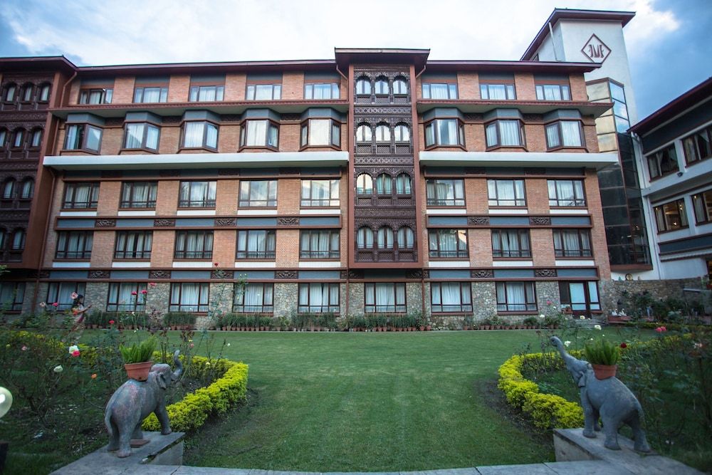 undefined The Malla Hotel 9