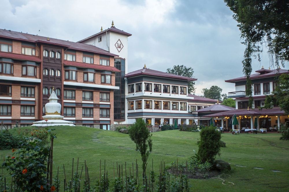 undefined The Malla Hotel 10