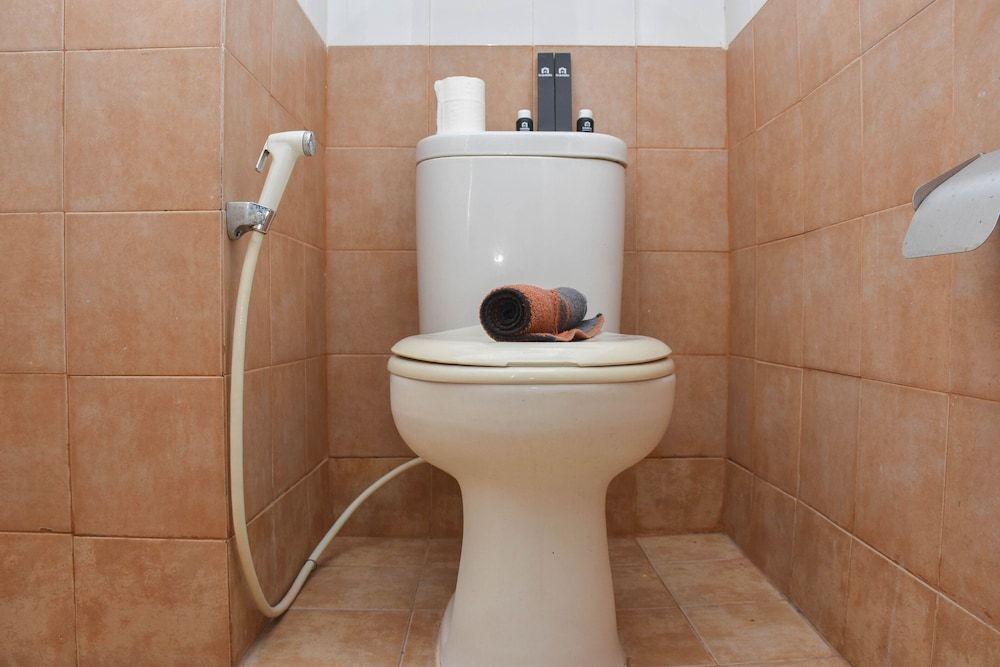 undefined Cozy and Comfort Living Studio at Green Pramuka City Apartment 9