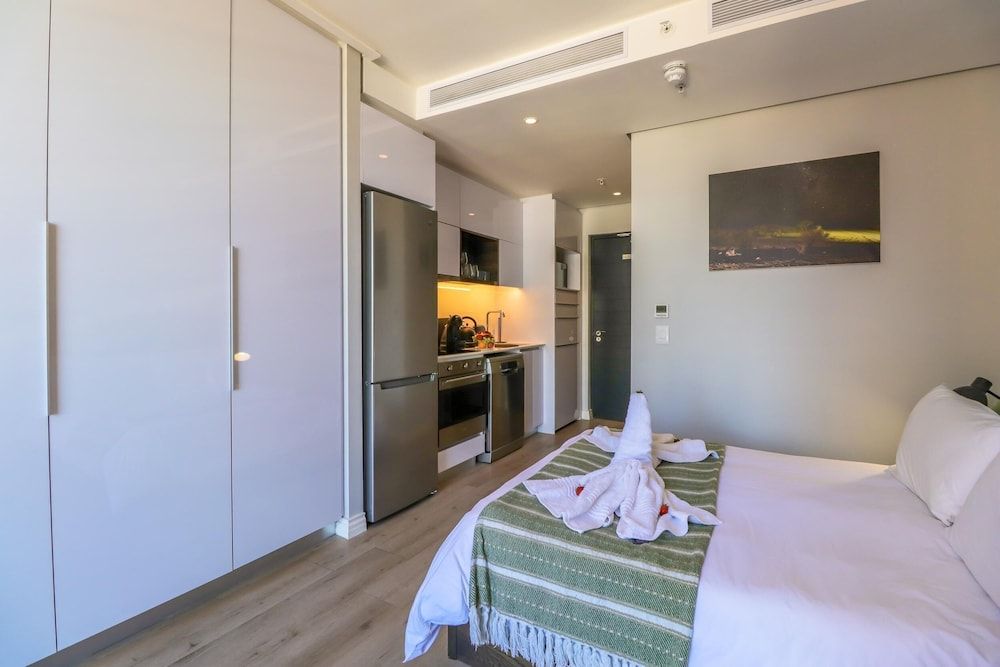 undefined Sixteen On Bree 2004 by CTHA 7