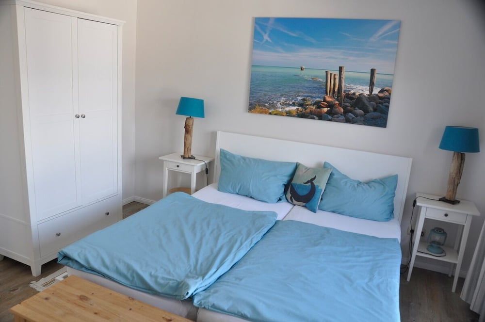 Hus Seeblick Double Room, 1 King Bed, Balcony, Garden View
