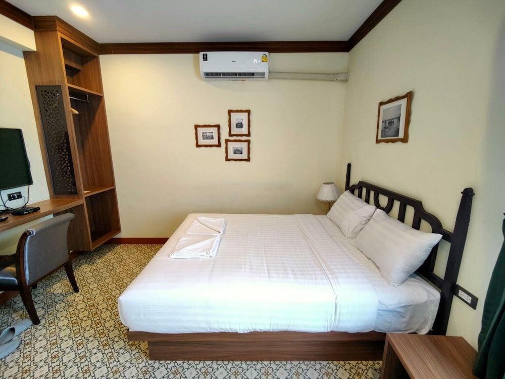 Baan Chao Khun Hotel Superior Room, 1 Queen Bed