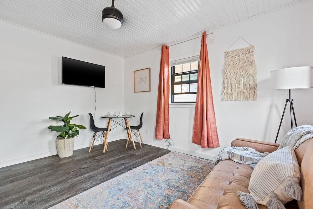 Spearfish Cottages Cottage 4