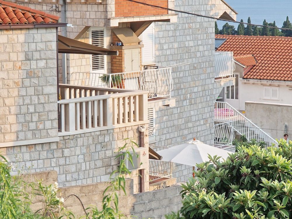 undefined Apartments Sweet Escape 4