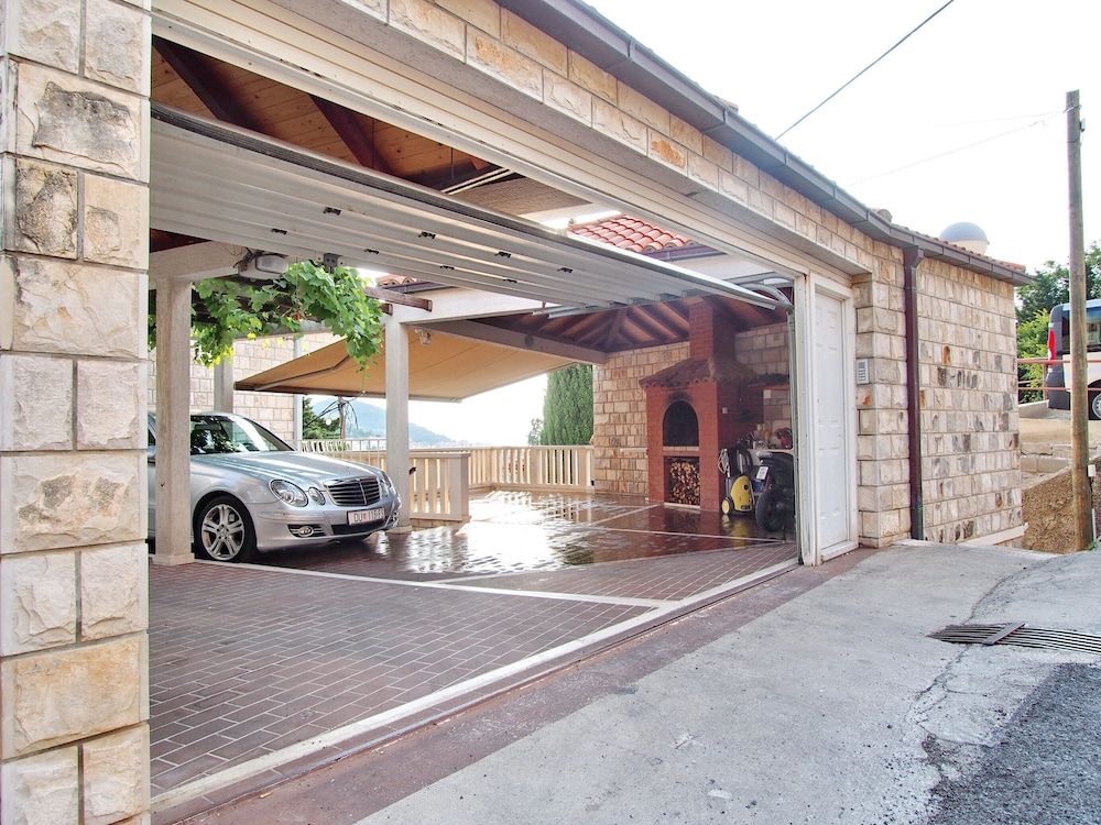 undefined Apartments Sweet Escape 5