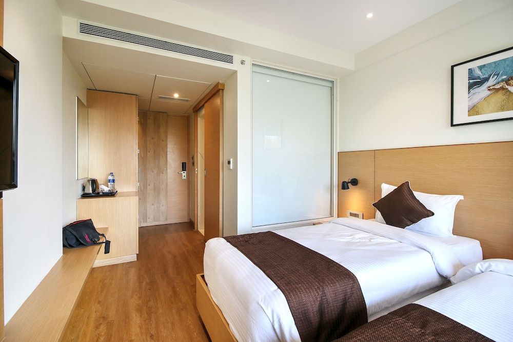 Hotel Mumbai House Ghansoli Premium Room 11