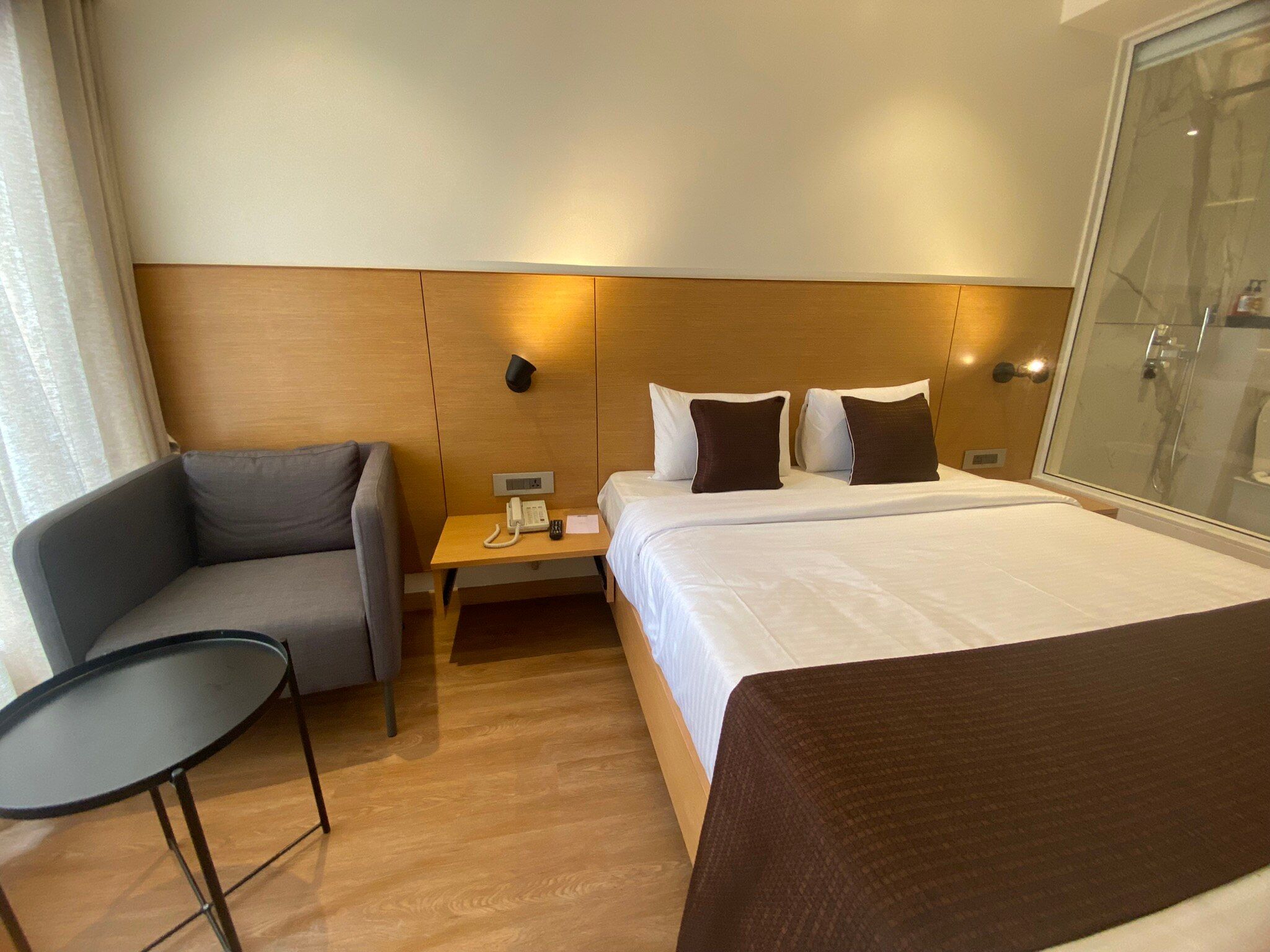 Hotel Mumbai House Ghansoli Premium Room 4