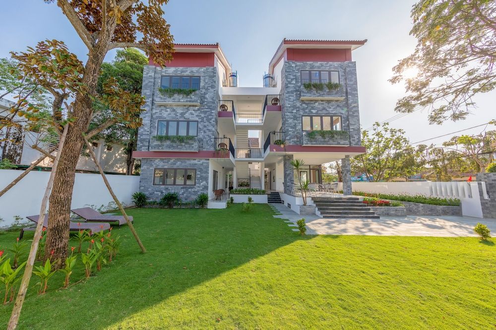 undefined Bespoke Villa Hoi An 4