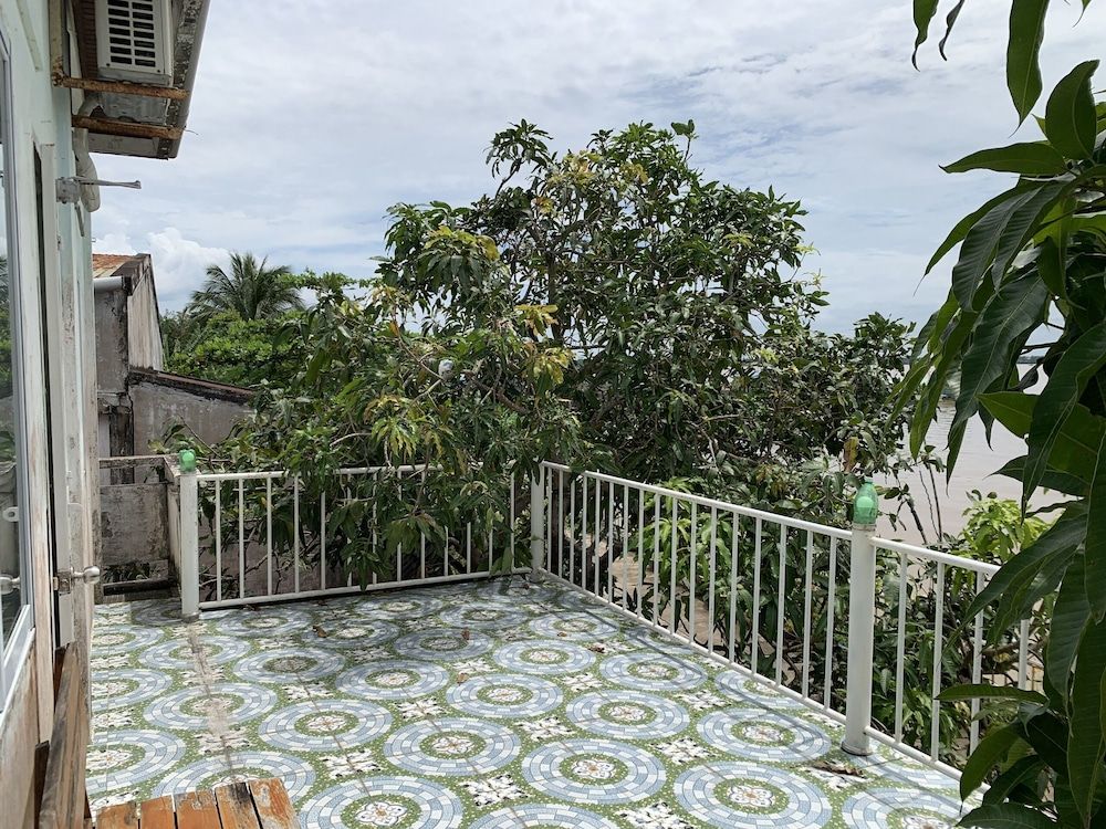 Island Homestay Standard Double Room, 1 Bedroom, Non Smoking, River View 5