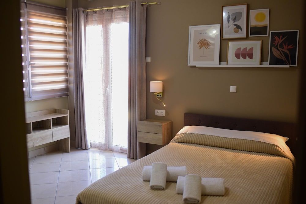 Vasilios Marinos Rooms Comfort Double Room 4
