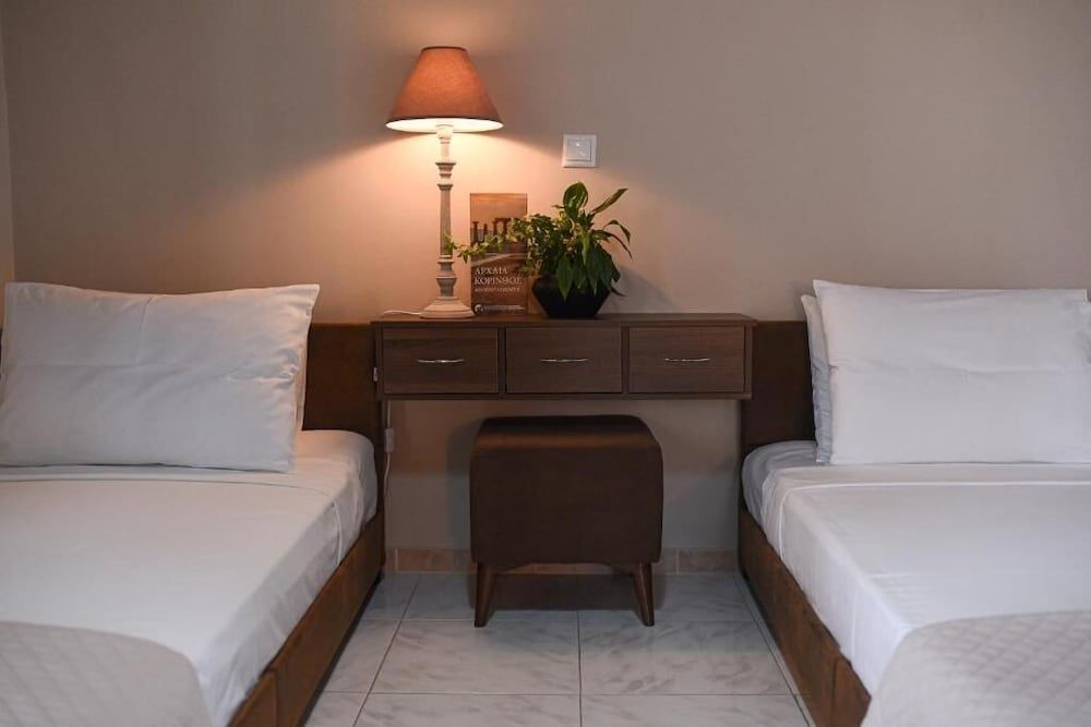 Vasilios Marinos Rooms Comfort Quadruple Room 3