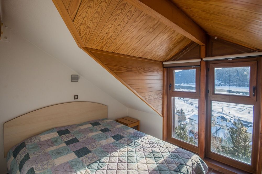 3 Room Apartment 6 People 1 Baby 2 Shower rooms