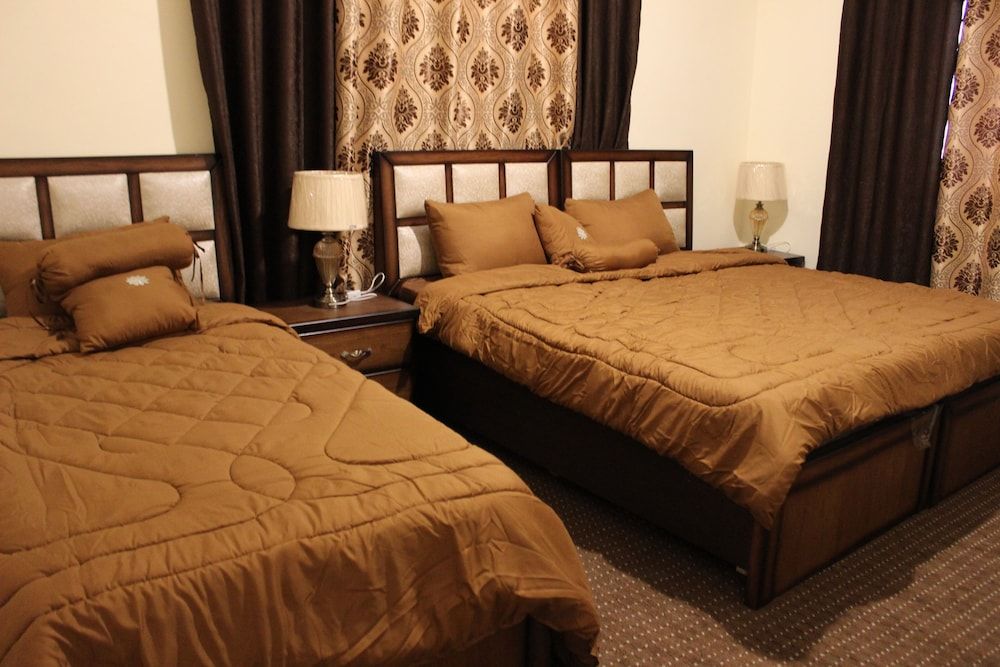 Petra Rest Home Classic Triple Room 5