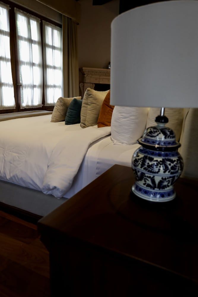 Hotel Morelia Boutique Villa Italia Deluxe Room 5