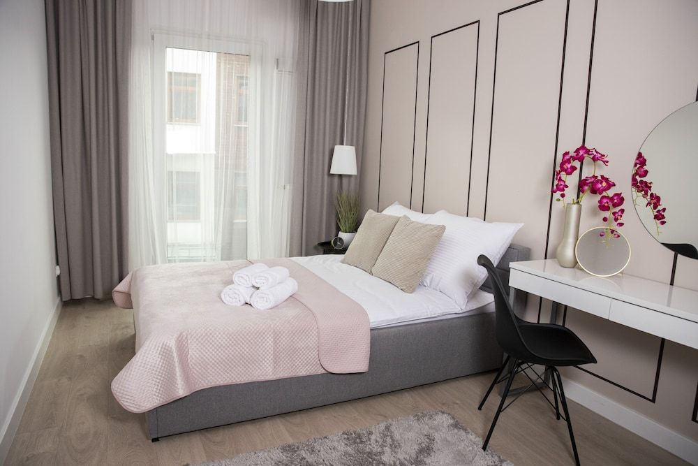 Easy Rent Nieruchomości - DESIRE