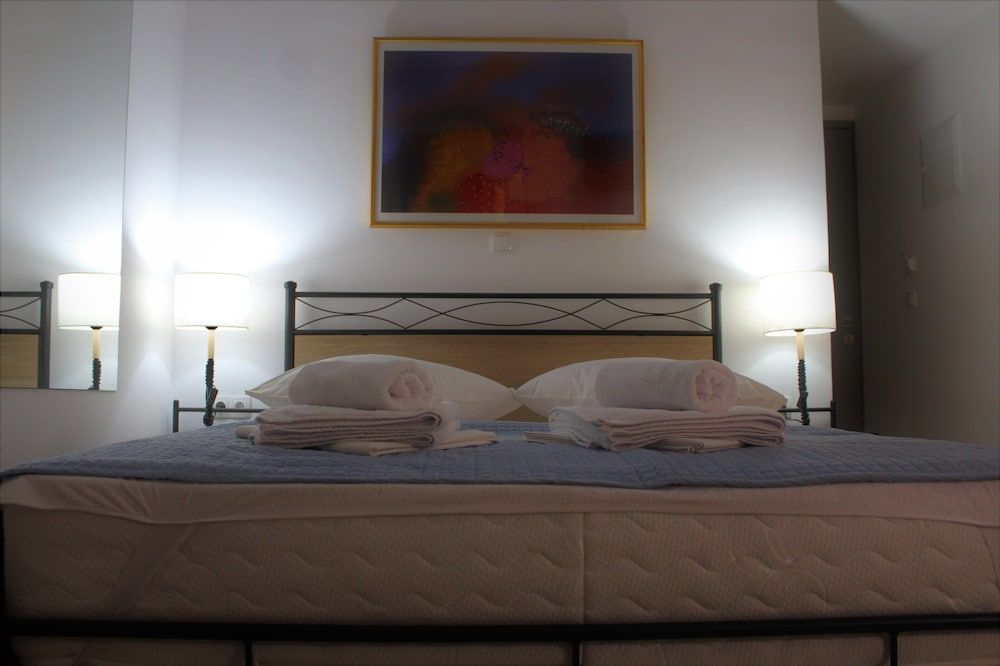 Triple Room, 1 Bedroom