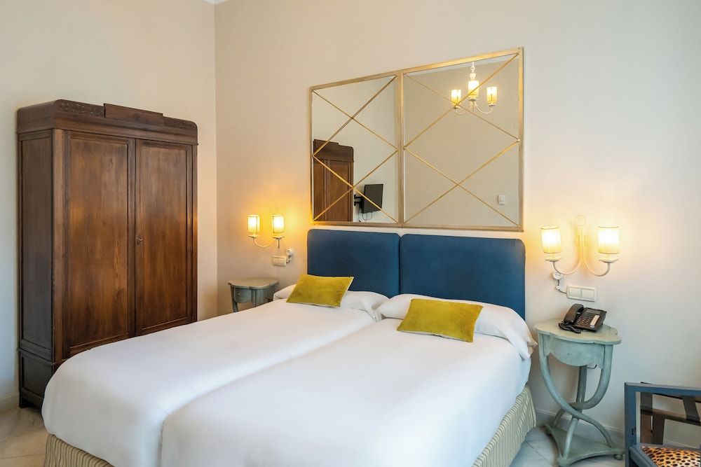 Double or Twin Room with Extra Bed