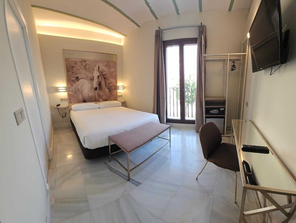 Hotel YIT Casa Grande Deluxe Double Room Single Use 8