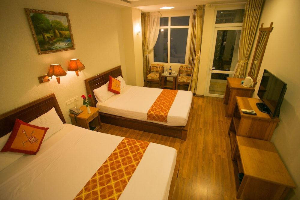 Golden Sea Hotel Nha Trang Family Twin Room, 2 Queen Beds, City View 2