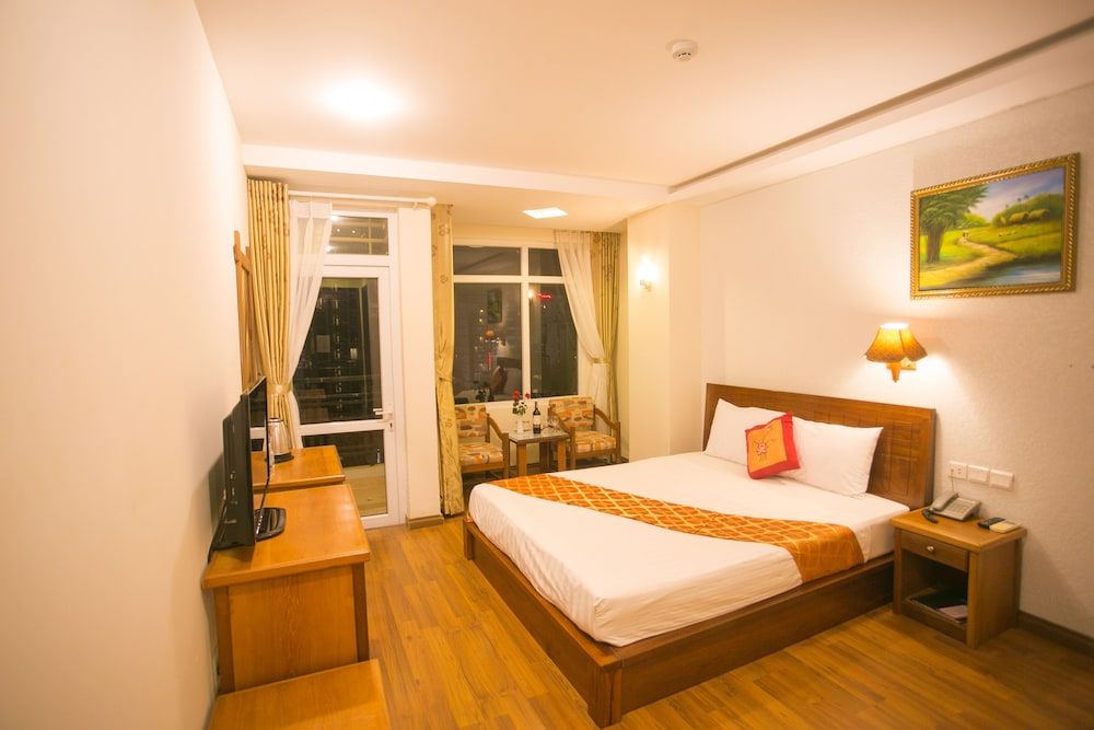 Golden Sea Hotel Nha Trang Deluxe Double Room, 1 Bedroom, Balcony, City View 8