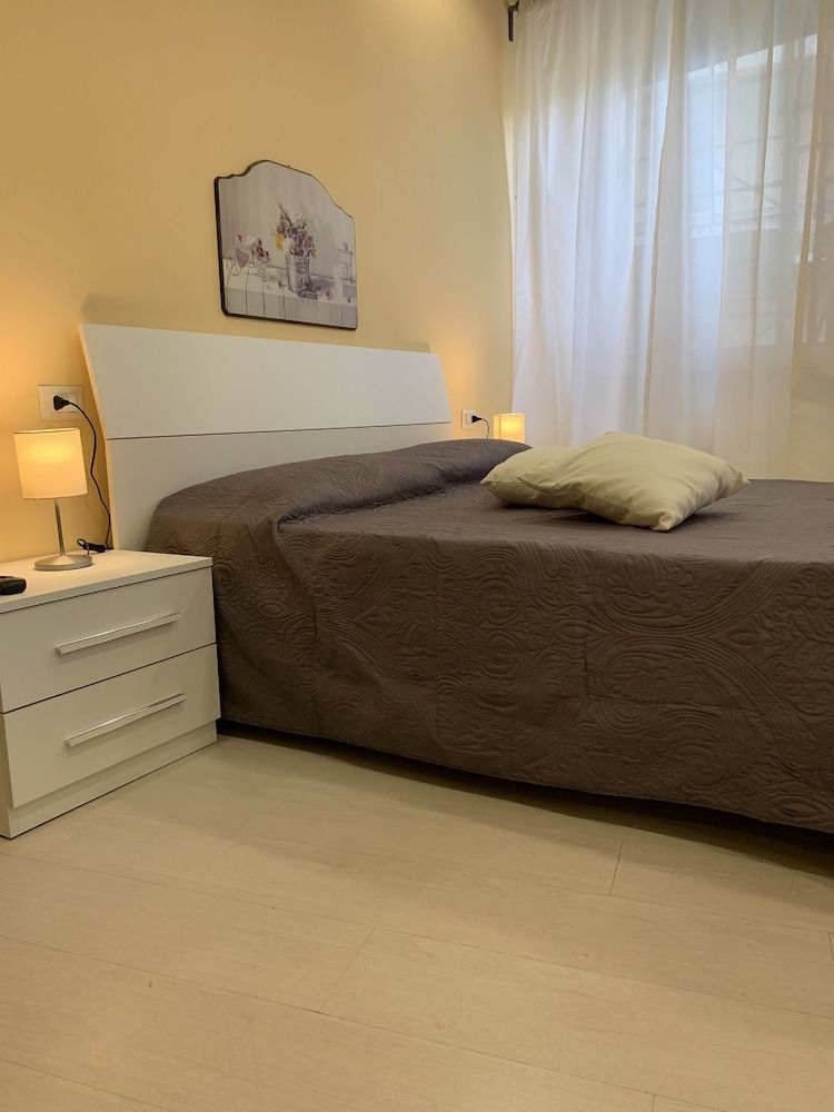 undefined Guesthouse Piazza Istria 8