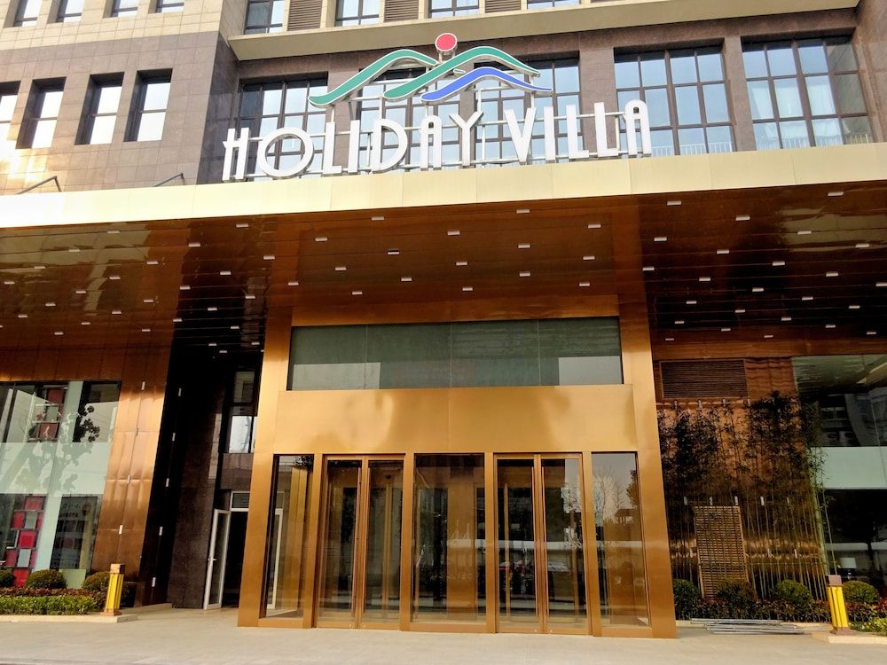 undefined Holiday Villa Hotel & Residence 5