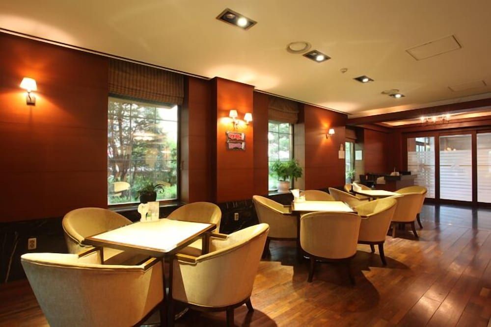 undefined Karak Tourist Hotel 9