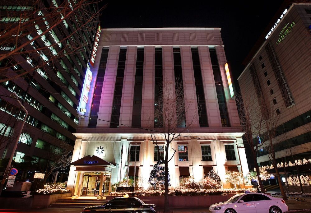 undefined Karak Tourist Hotel 3