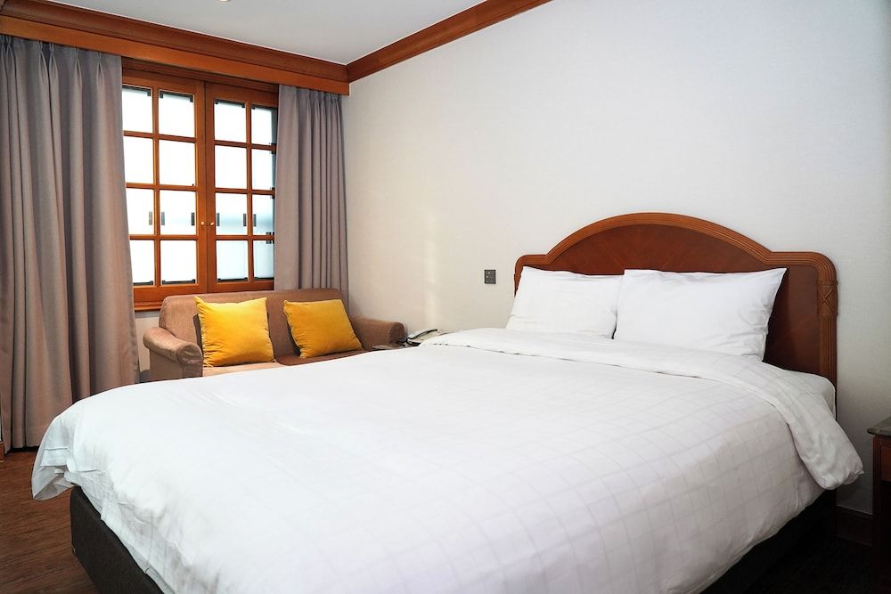 Karak Tourist Hotel Double Room 3