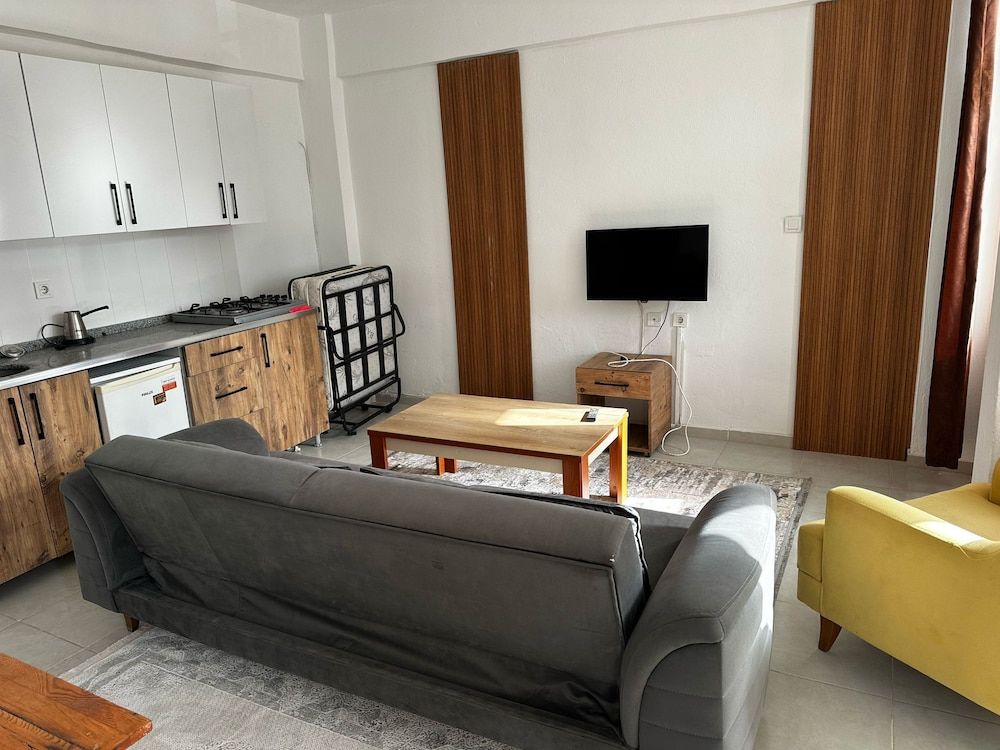 Comfort Suite, Courtyard View