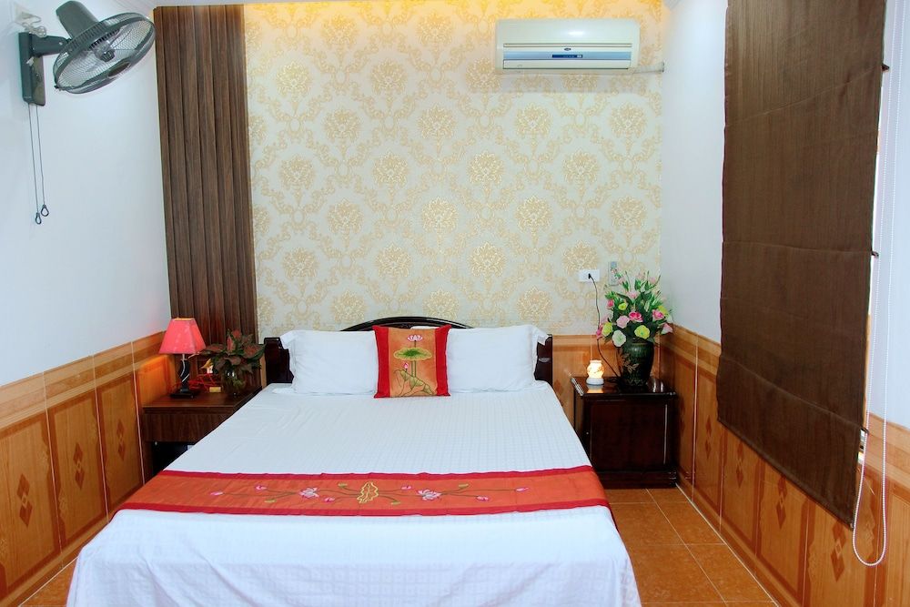 Xuan Hoa Hotel Double Room 2