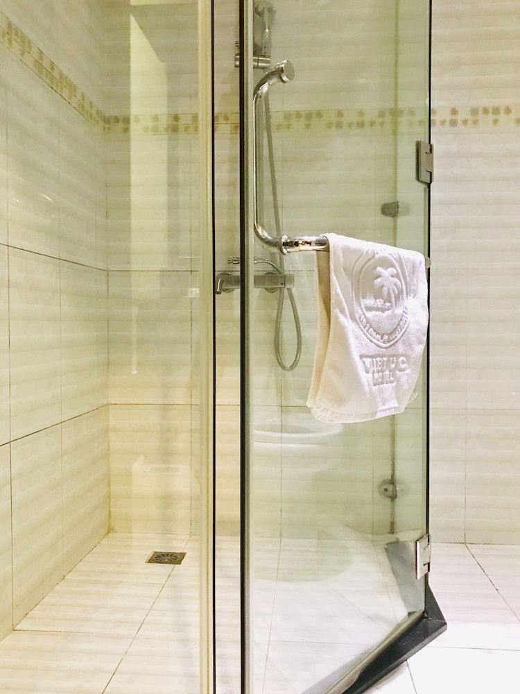 Viet Uc Hotel Superior Double Room 6