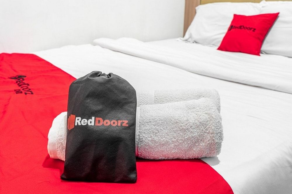 RedDoorz @ Kebon Kacang Double Room (RedDoorz) 8