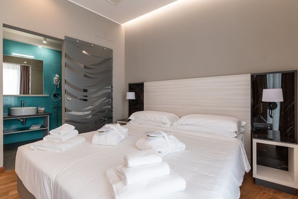 Deluxe Suite, 2 Bedrooms, Harbor View