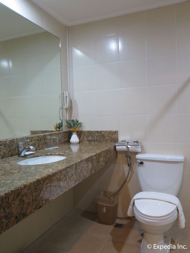 Hotel Tropika Deluxe Room 6