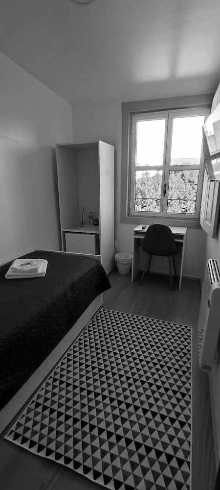 Vila Santa Cruz Guest House Economy Single Room, 1 Twin Bed, Shared Bathroom 4