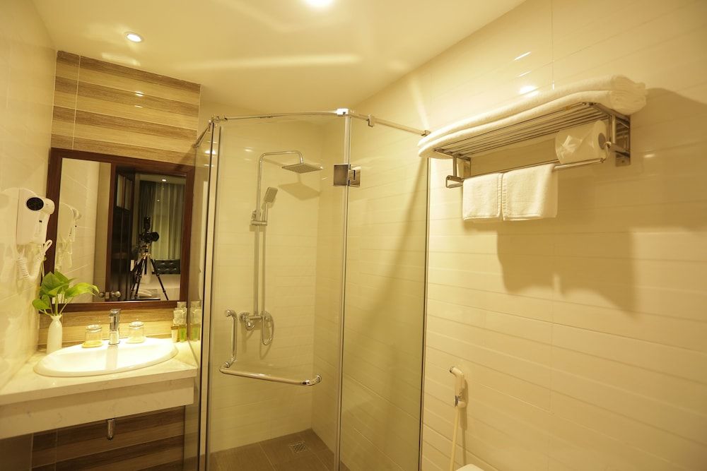 Adeline Hotel Superior Room, 1 Queen Bed 6