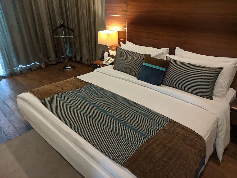 Suite (Chairmen Suite)