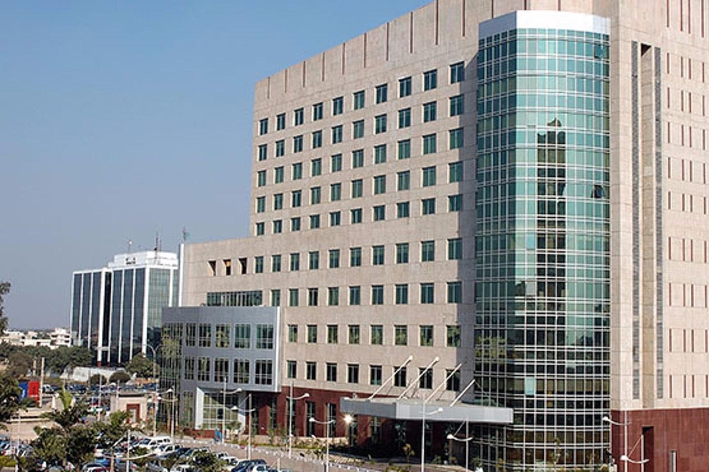 undefined Fortune Select Global Gurgaon 8