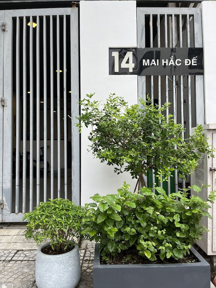 undefined Han Apartment 4