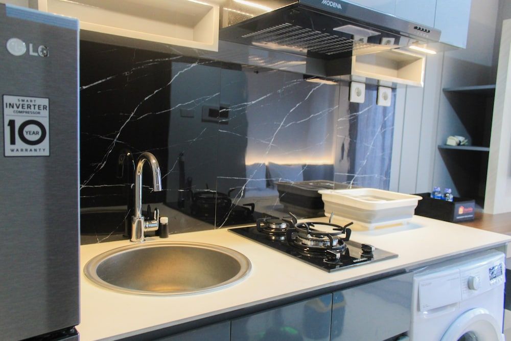 undefined Homey and Comfort Studio at West Vista Apartment 7