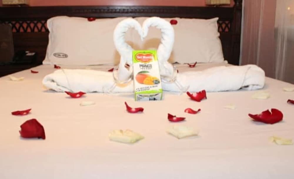 undefined City Wall Hotel 6