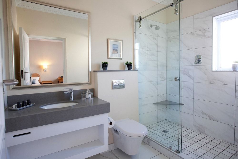 The Beach Hotel Standard Double Room 8