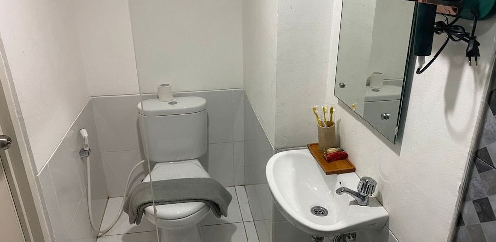 Hariss Inn Bandara Standard Room 3